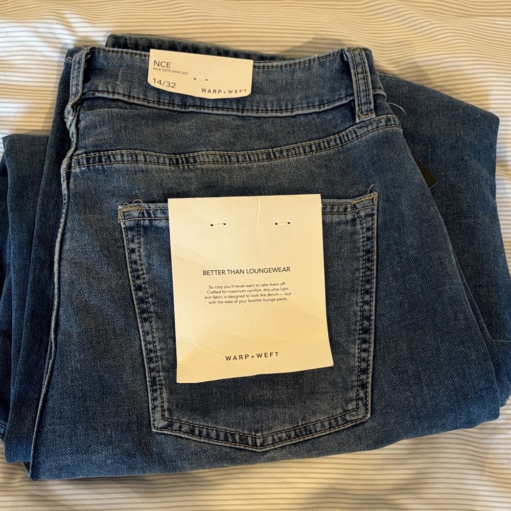 Warp + Weft Women's Blue Jeans - Classic Mid Wash